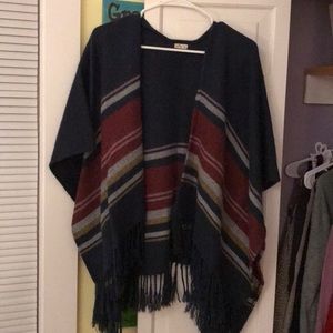 hollister poncho
